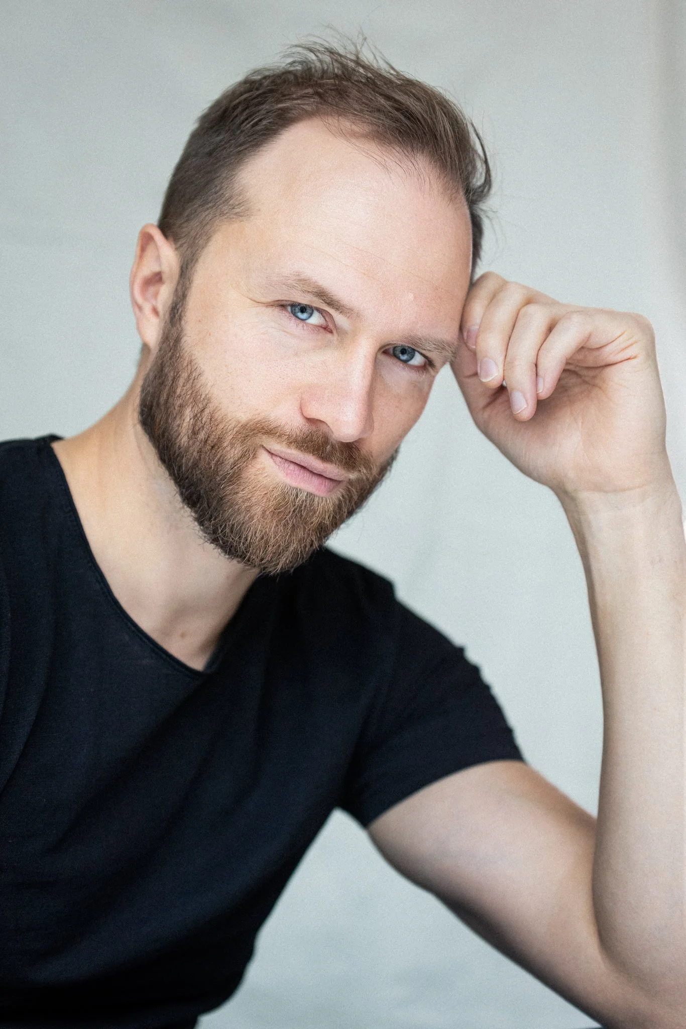 Eino Heiskanen – Studiomuotokuva